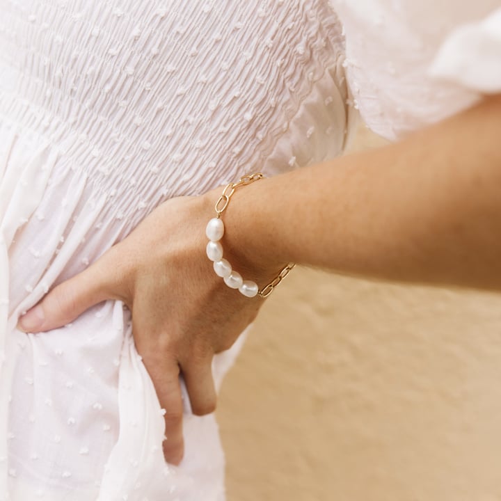 Bold Oval Freshwater Pearl Bracelet Gold Plated